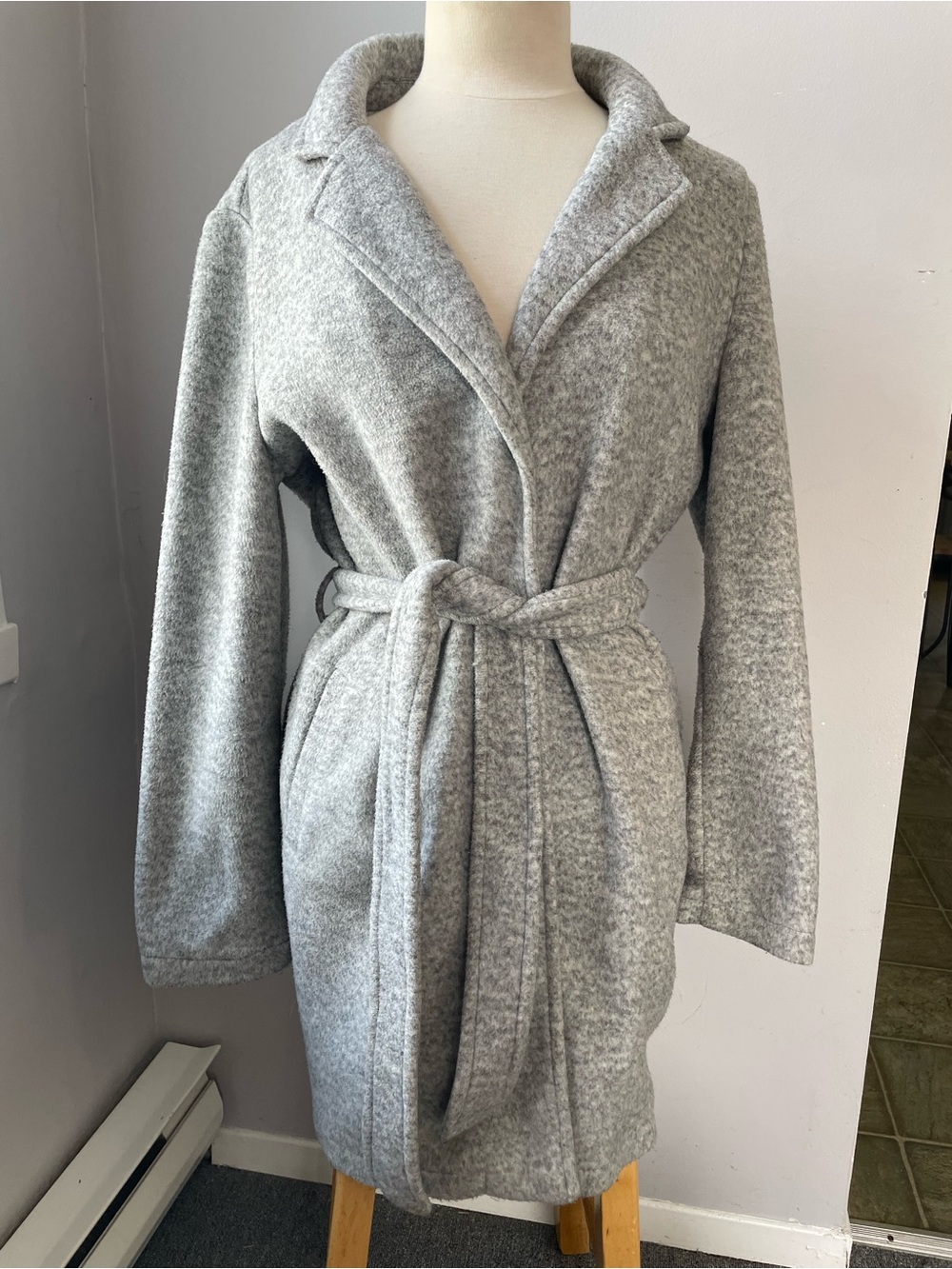 Vero Moda Gray Belted Wrap Coat Fall Jacket Size Large
